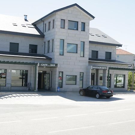 Hotel Bruma II A Gudina Bagian luar foto